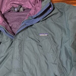 Patagonia vintage hunter green hooded jacket size XL